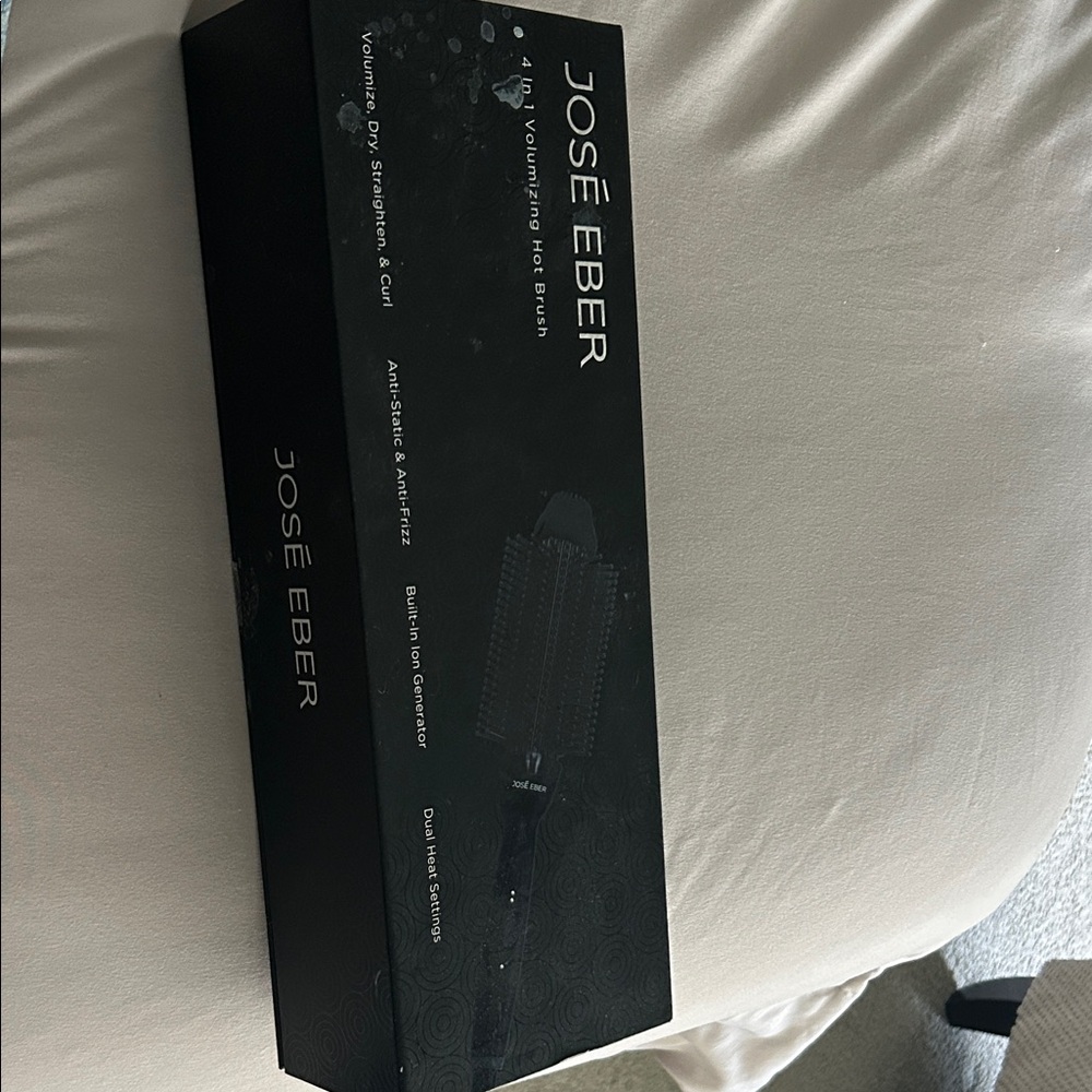 José Eber Volumizing Hot Brush - Black